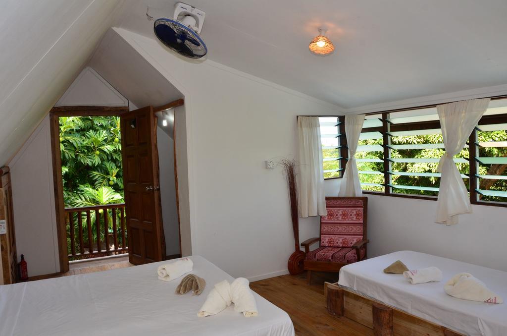 Kaz Ladouceur Bed & Breakfast La Digue Exterior photo